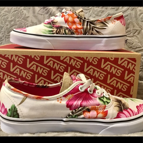 Vans Shoes - VANS AUTHENTIC HAWAIIAN FLORAL LACE UPS